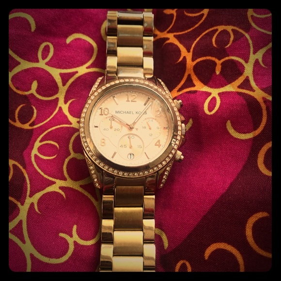 Michael Kors Accessories - Rose Gold Michael Kors Watch